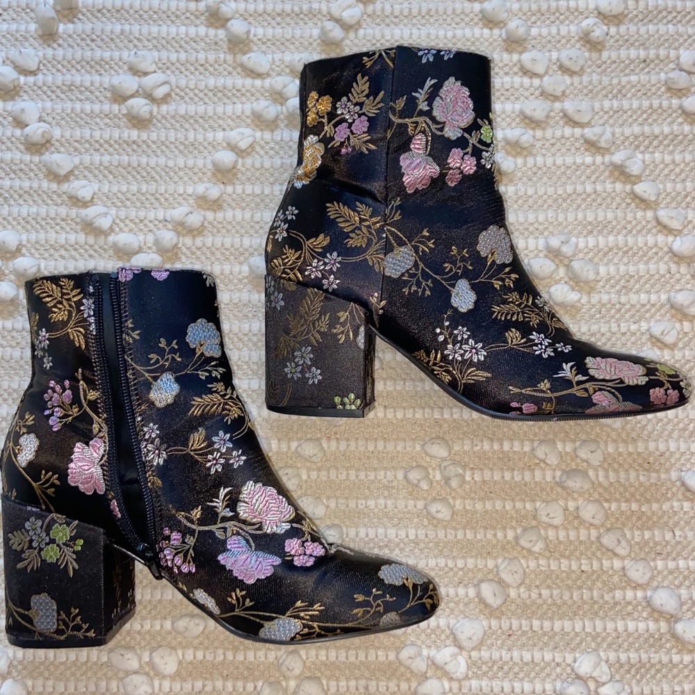 booties